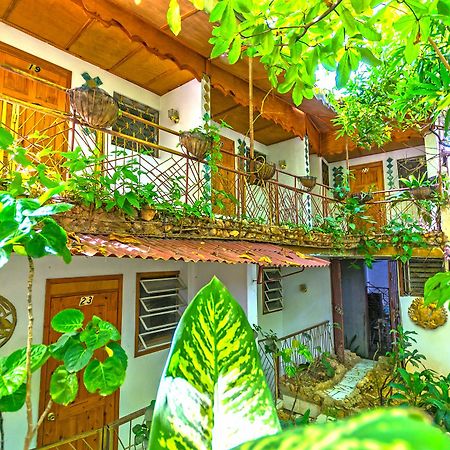 Pacot Breeze Hotel Musseau ภายนอก รูปภาพ