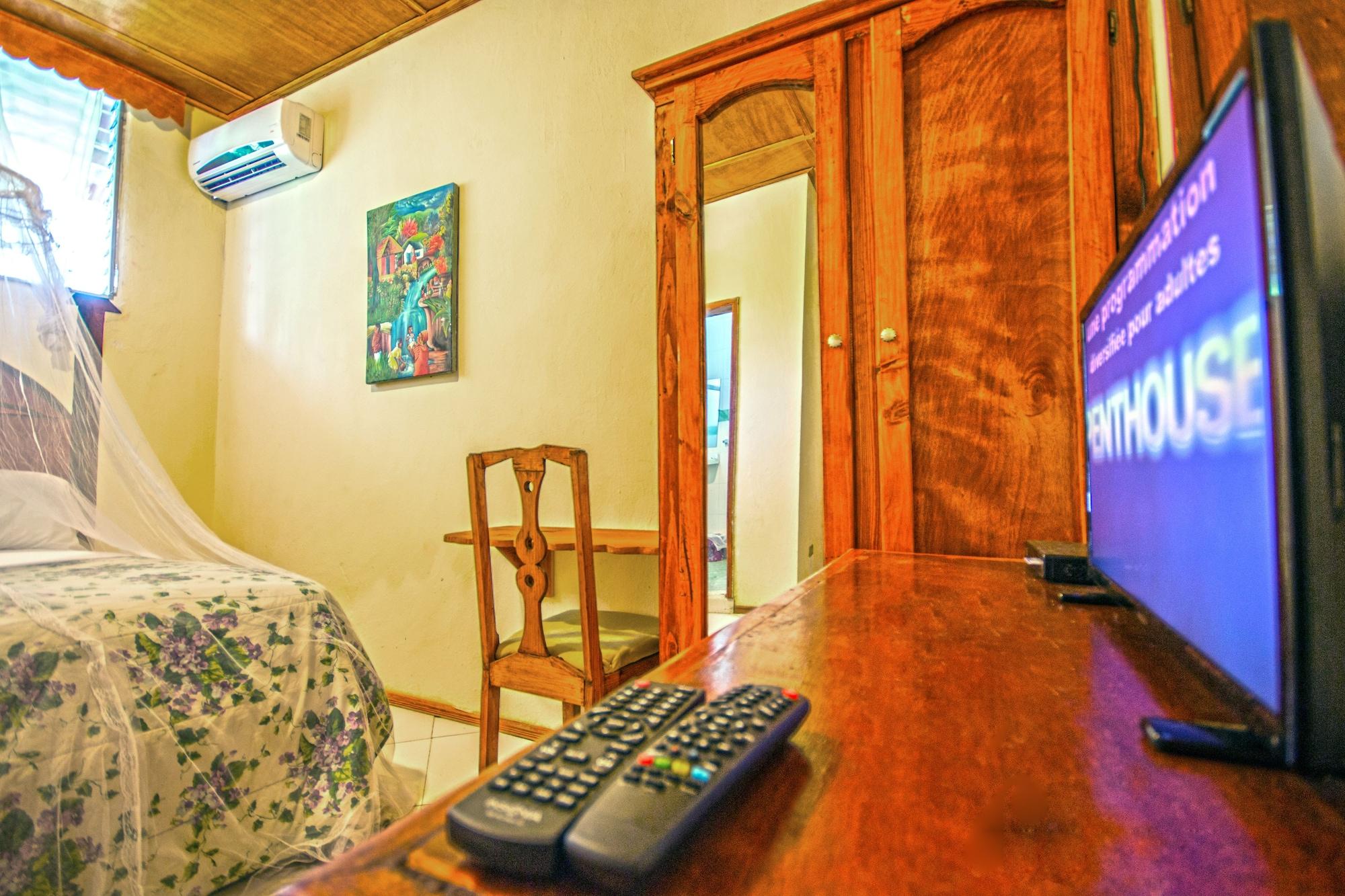 Pacot Breeze Hotel Musseau ภายนอก รูปภาพ