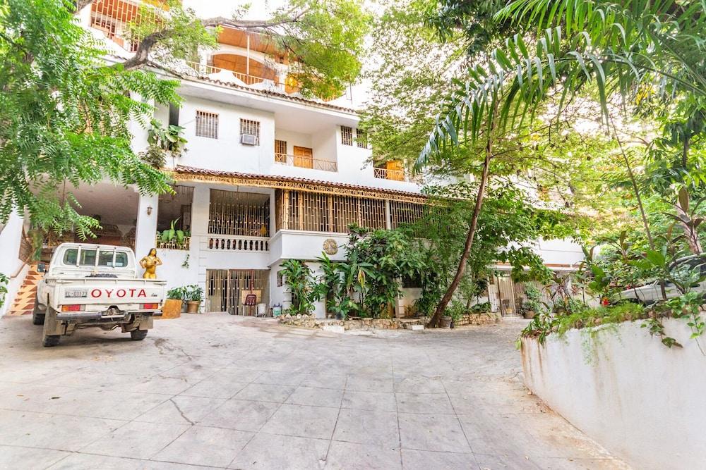 Pacot Breeze Hotel Musseau ภายนอก รูปภาพ