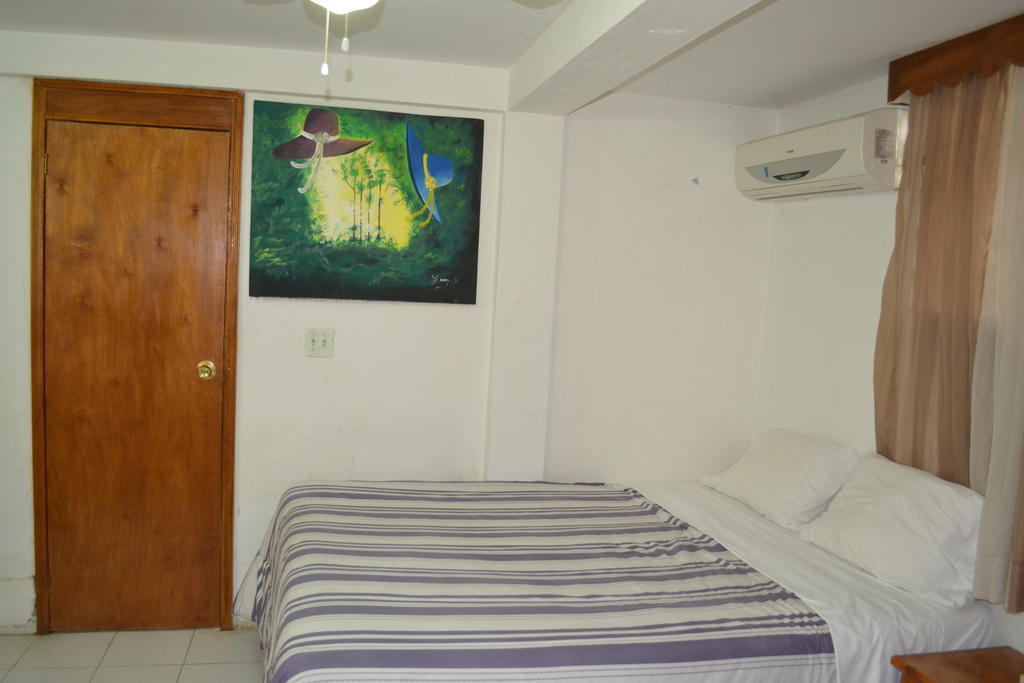 Pacot Breeze Hotel Musseau ห้อง รูปภาพ