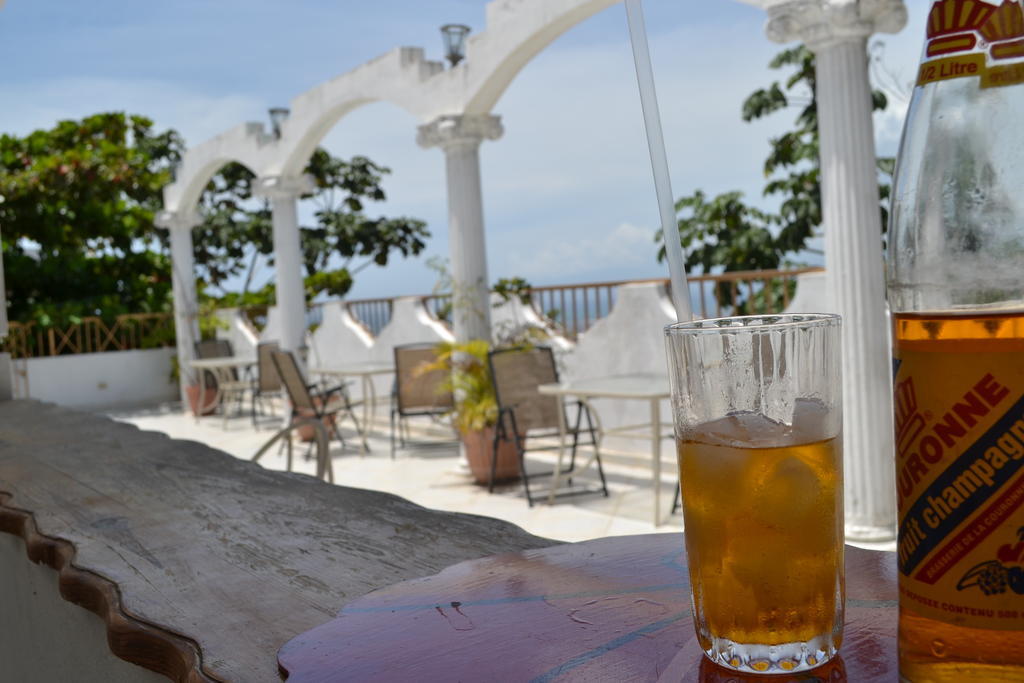 Pacot Breeze Hotel Musseau ภายนอก รูปภาพ