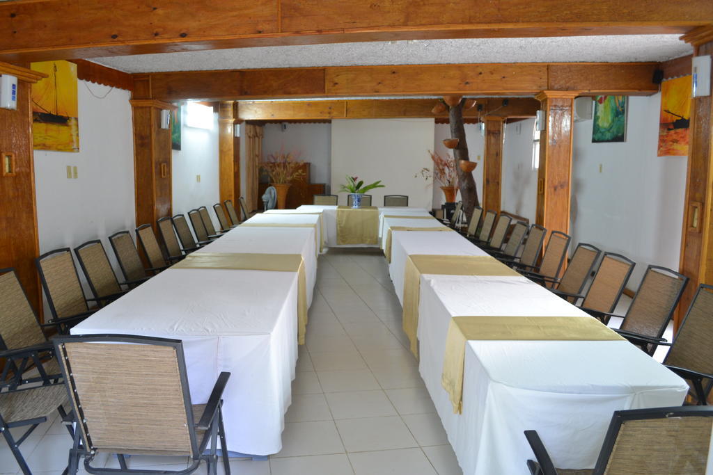 Pacot Breeze Hotel Musseau ภายนอก รูปภาพ