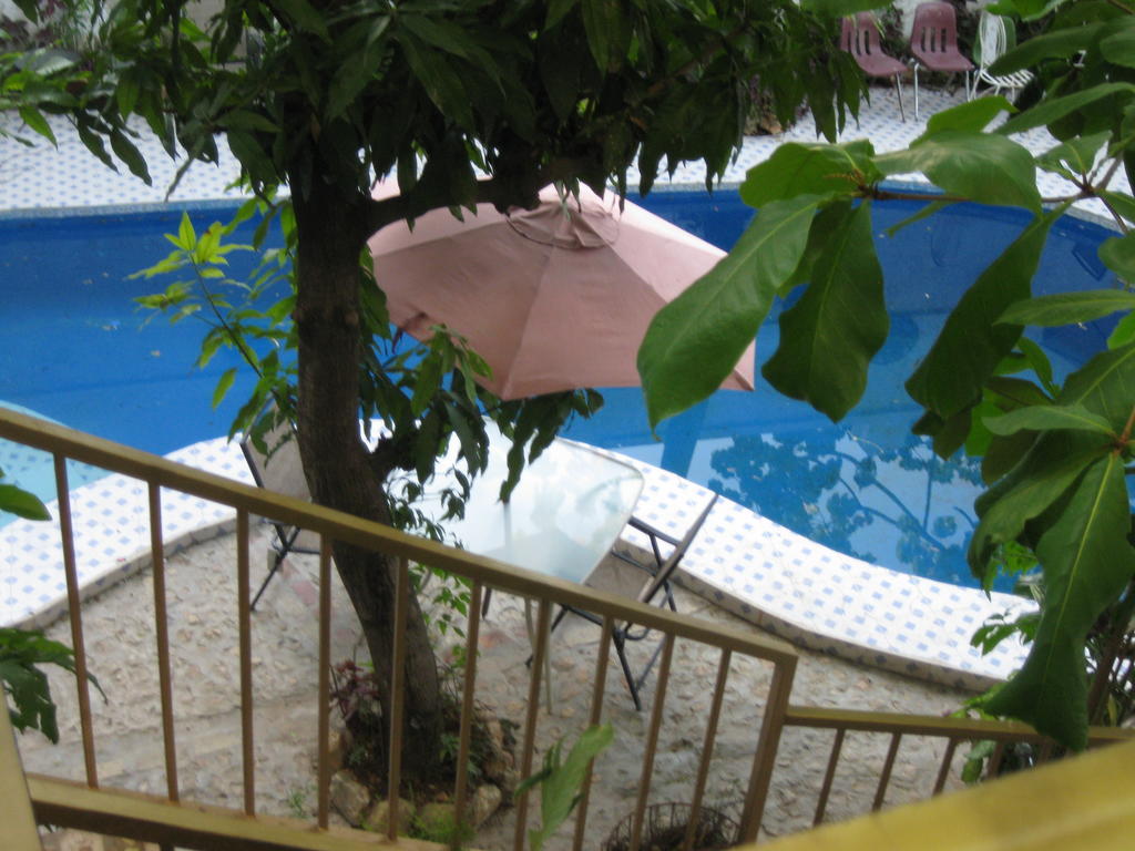 Pacot Breeze Hotel Musseau ภายนอก รูปภาพ